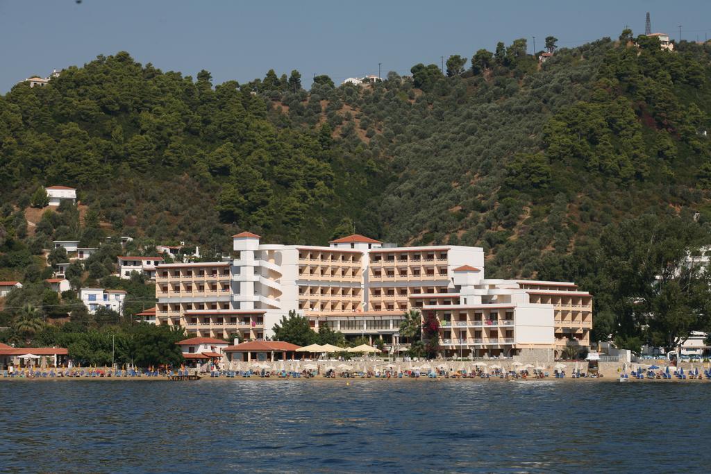 Esperides Beach Resort Achladies  Exterior foto